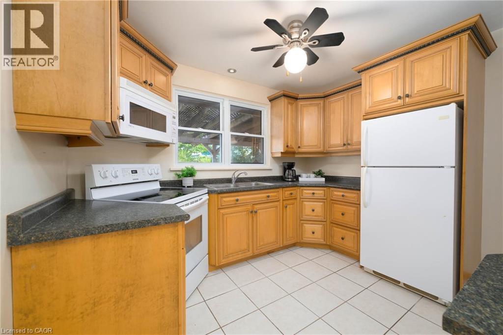 42 Boehmer Street, Kitchener, Ontario  N2H 4N3 - Photo 10 - 40777817