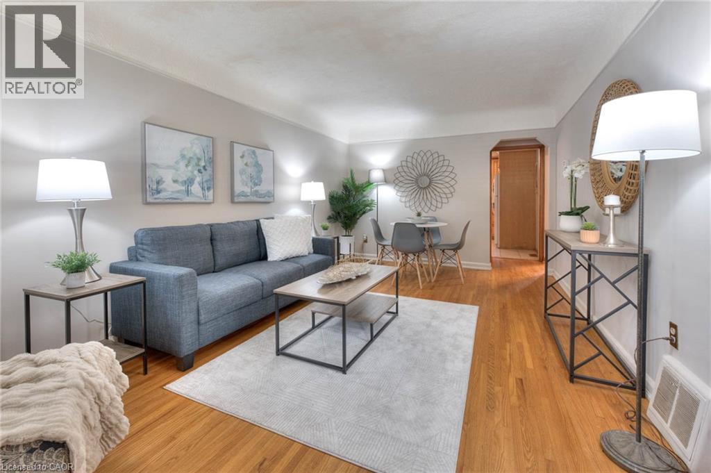 42 Boehmer Street, Kitchener, Ontario  N2H 4N3 - Photo 6 - 40777817