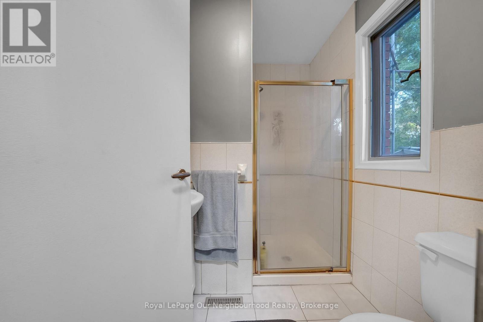 1539 Finch Avenue, Pickering, Ontario  L1V 1K2 - Photo 35 - E12459570