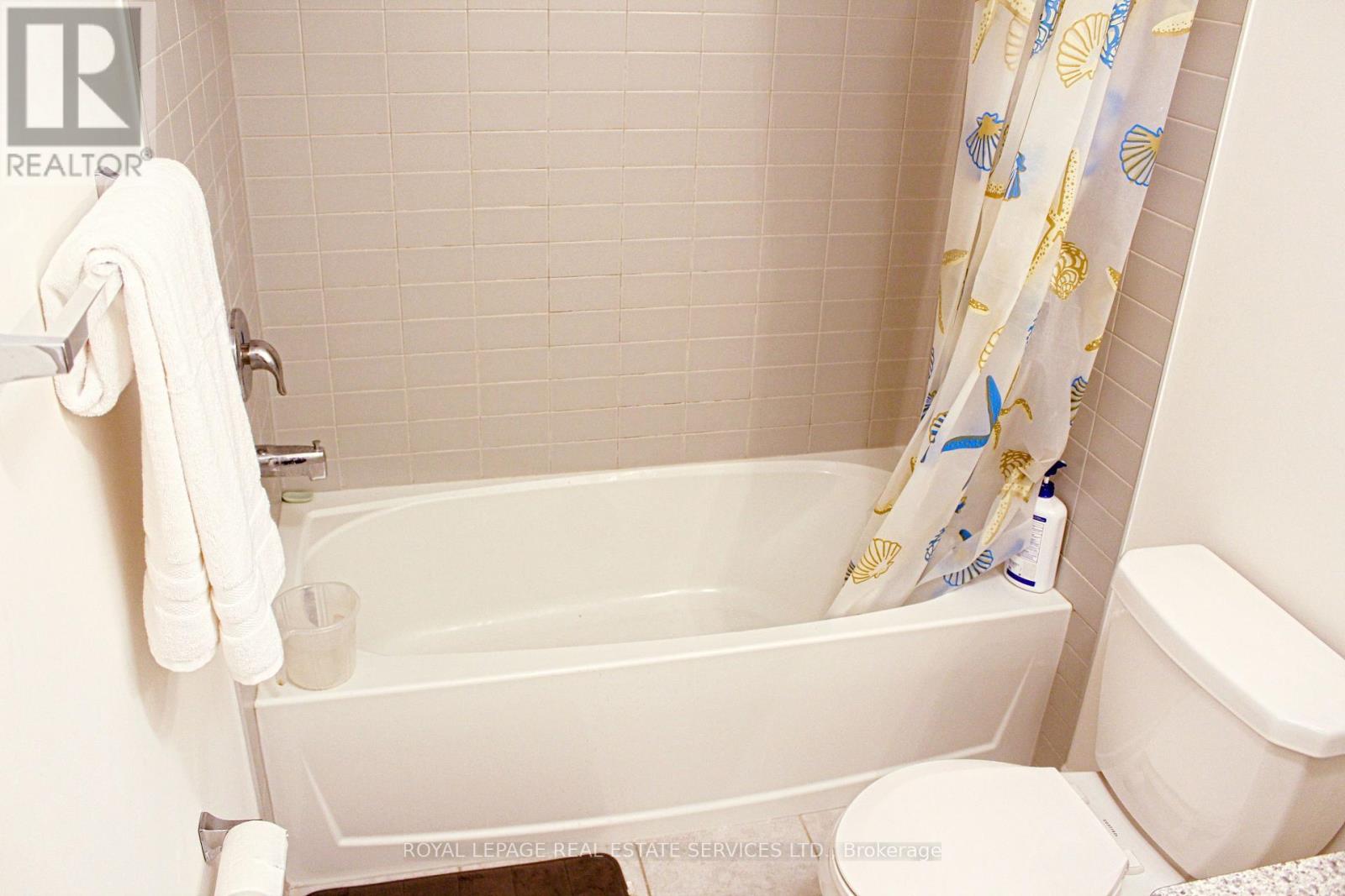 77 Diana Avenue, Brantford, Ontario  N3T 0R6 - Photo 34 - X12459562