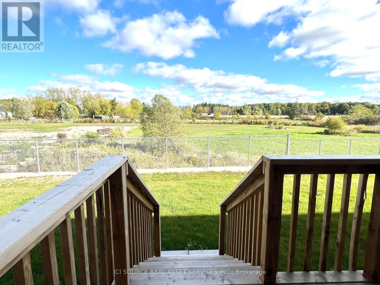 51 Lloyd Davies Way, Hamilton, Ontario  L0R 1C0 - Photo 12 - X12459563