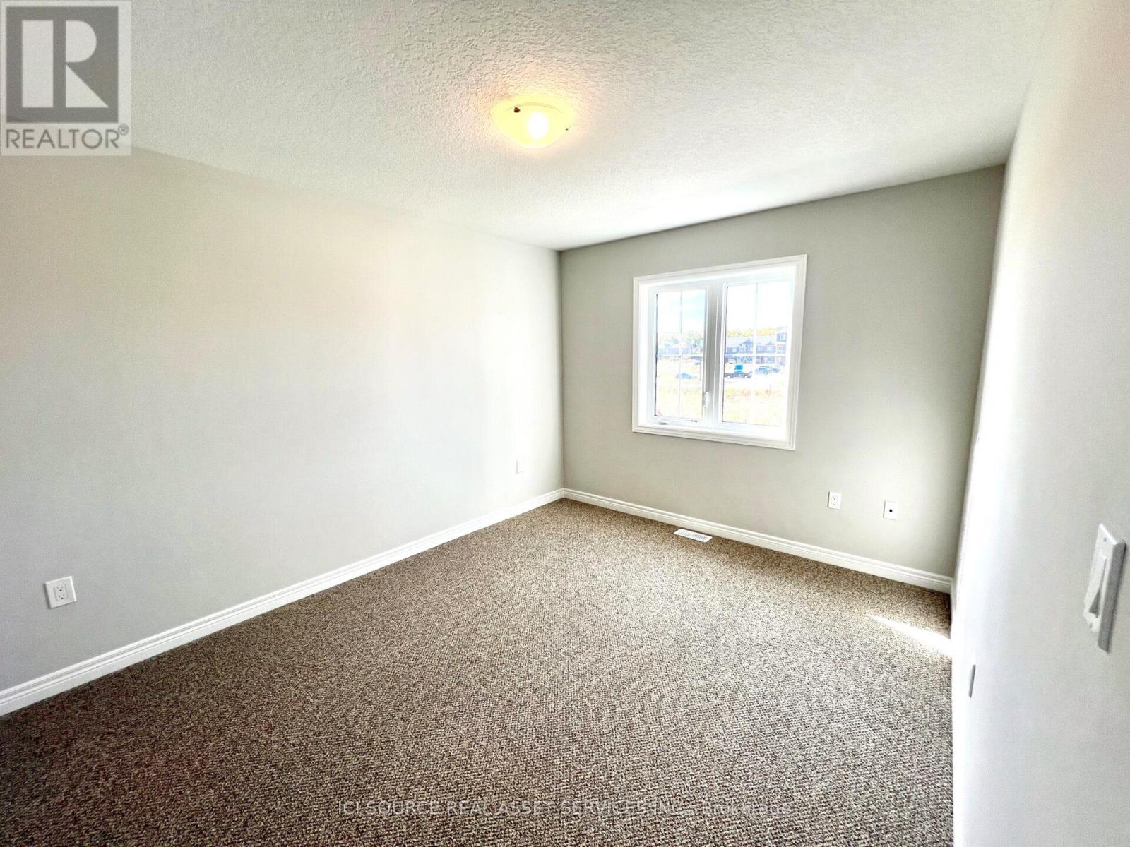 51 Lloyd Davies Way, Hamilton, Ontario  L0R 1C0 - Photo 25 - X12459563