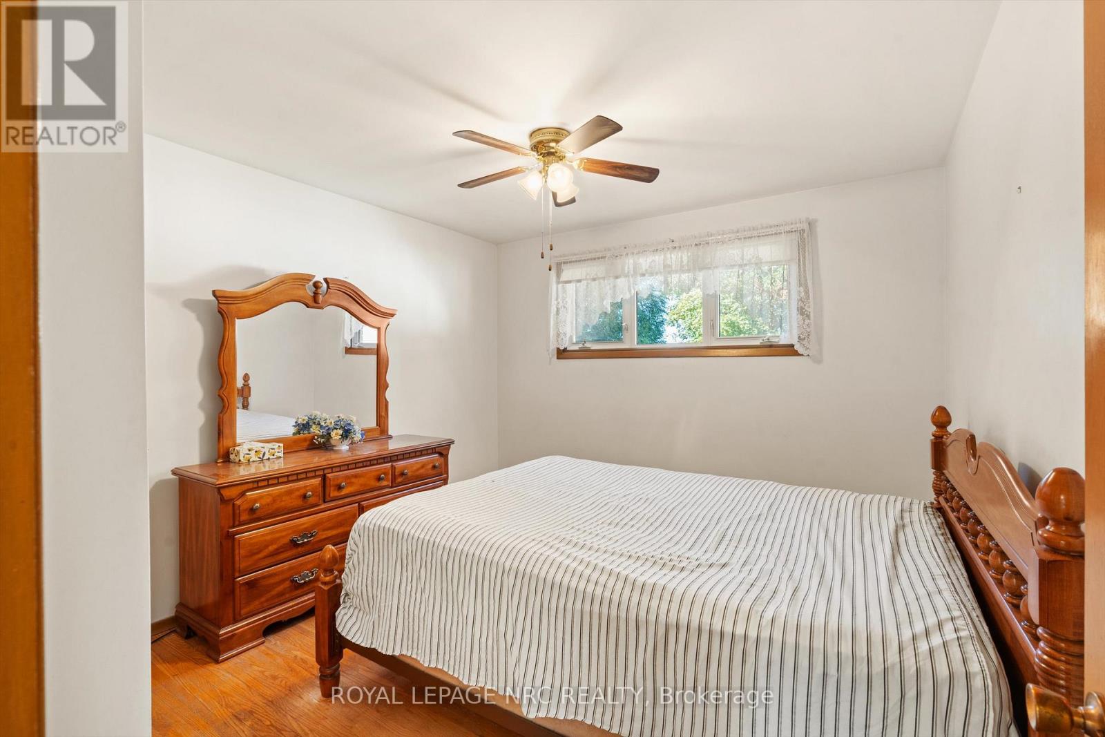 270 St. Paul Street W, St. Catharines, Ontario  L2S 2E7 - Photo 13 - X12459582