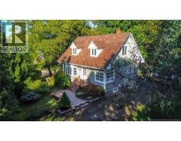 42 Arnold Avenue, Sussex, Ca