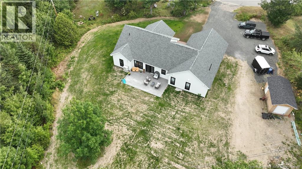 4 Riverview Ave, Miramichi, New Brunswick  E1N 3J9 - Photo 2 - NB125031