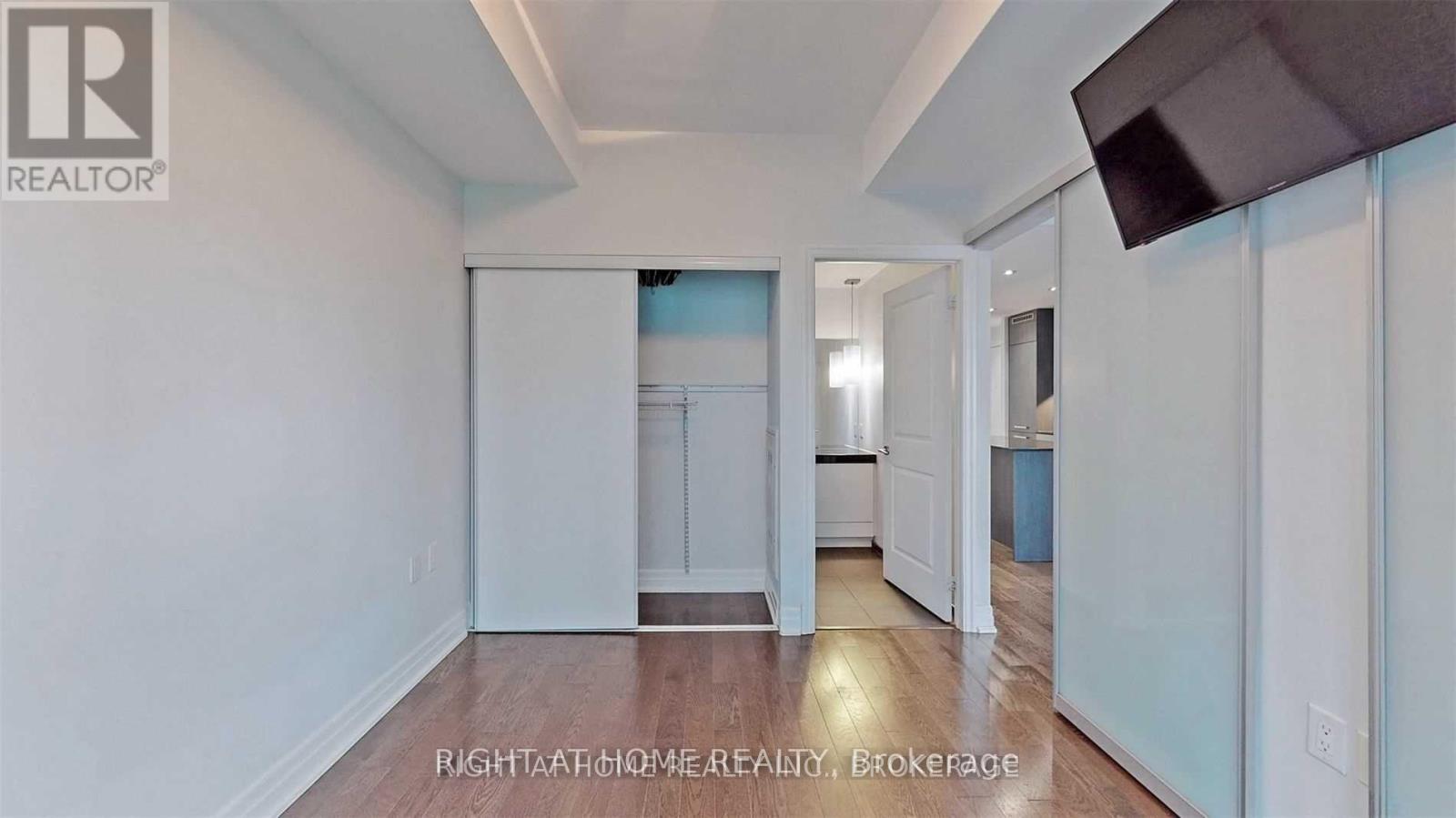 1512 - 8 The Esplanade Avenue, Toronto, Ontario  M5E 0A6 - Photo 23 - C12459581