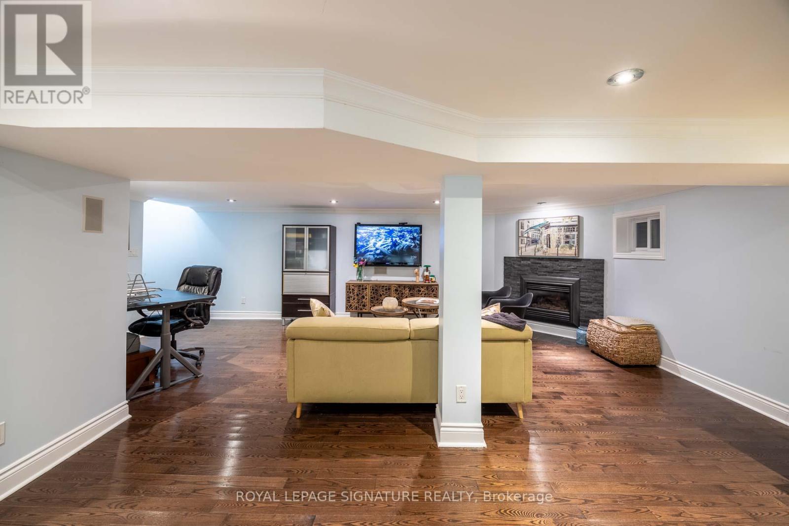 105 Catalina Drive, Toronto, Ontario  M1M 1K7 - Photo 26 - E12427437