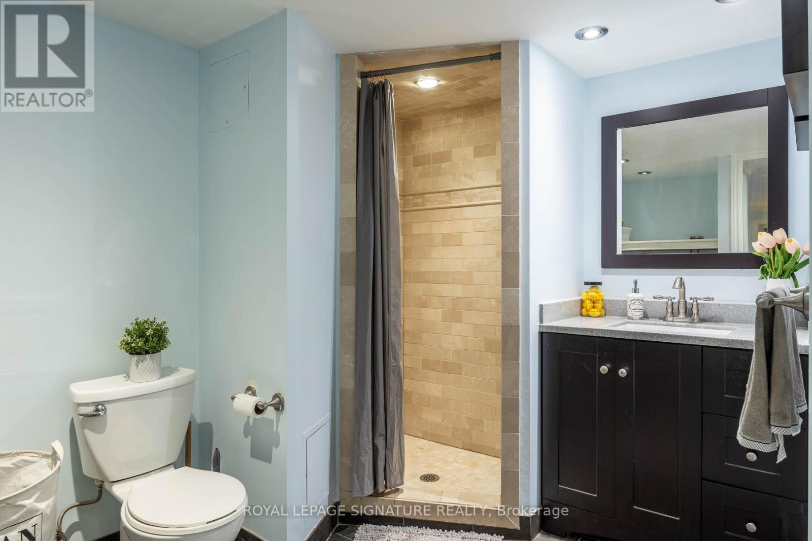 105 Catalina Drive, Toronto, Ontario  M1M 1K7 - Photo 28 - E12427437