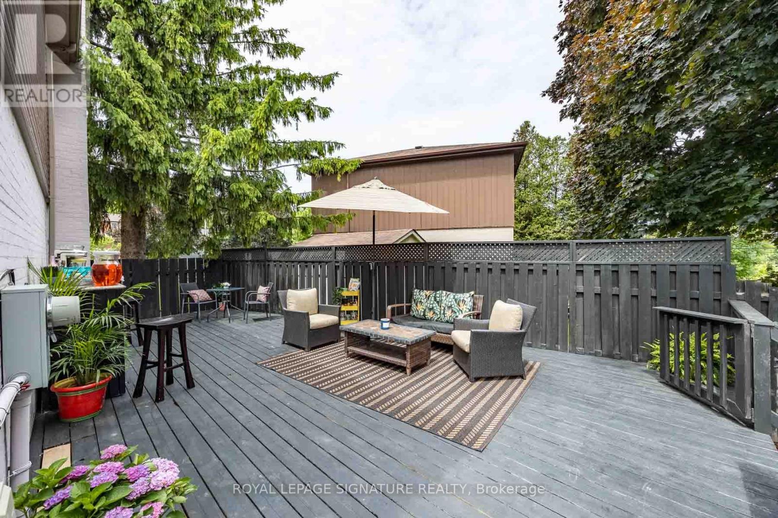 105 Catalina Drive, Toronto, Ontario  M1M 1K7 - Photo 38 - E12427437