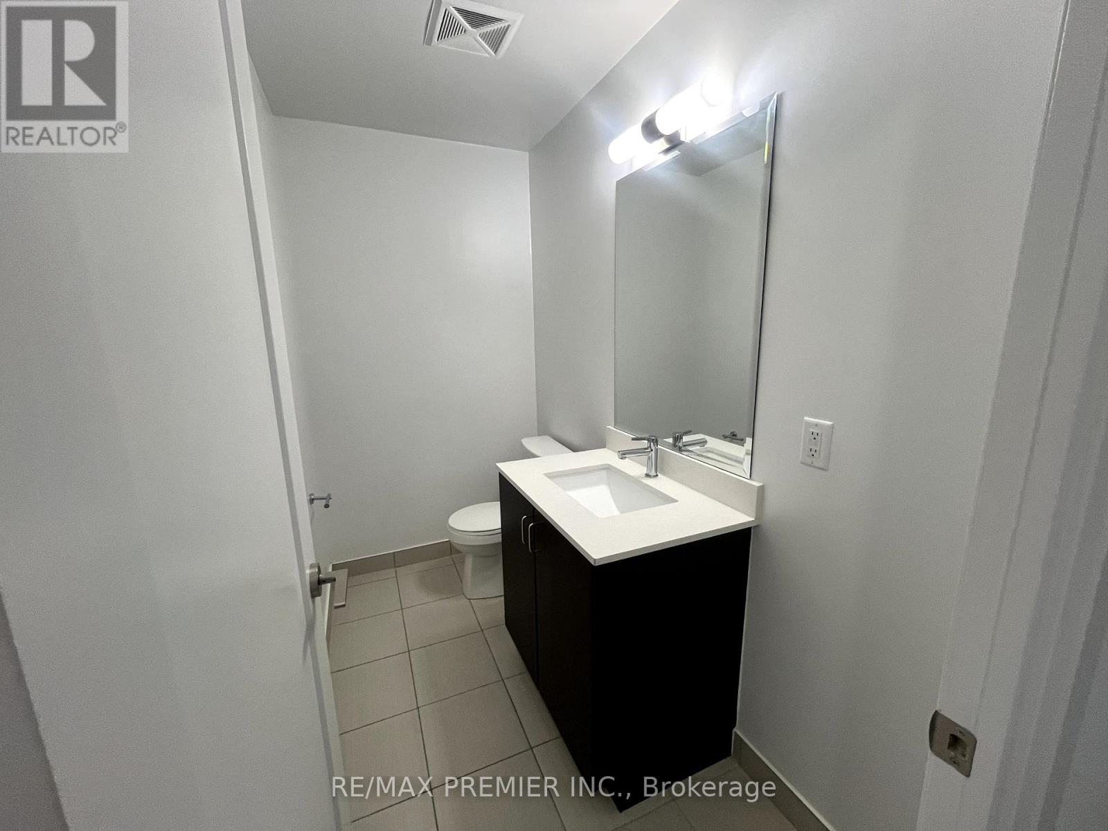 213 - 3220 Sheppard Avenue E, Toronto, Ontario  M1T 0B7 - Photo 7 - E12459577
