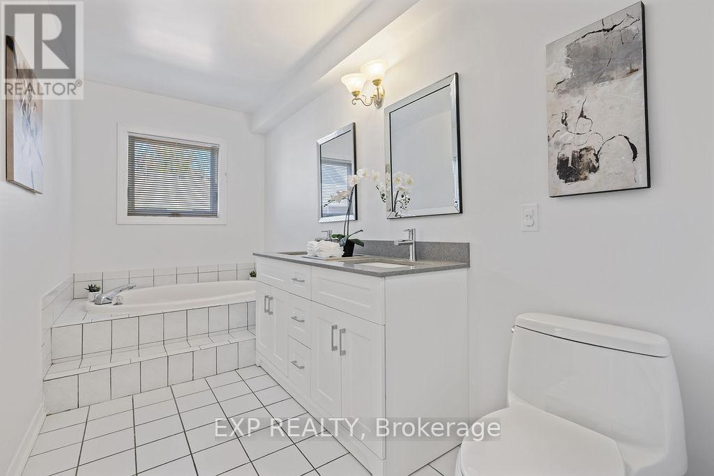 15 - 2006 Glenada Crescent, Oakville, Ontario  L6H 5R9 - Photo 20 - W12459606