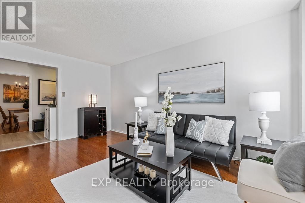 15 - 2006 Glenada Crescent, Oakville, Ontario  L6H 5R9 - Photo 8 - W12459606