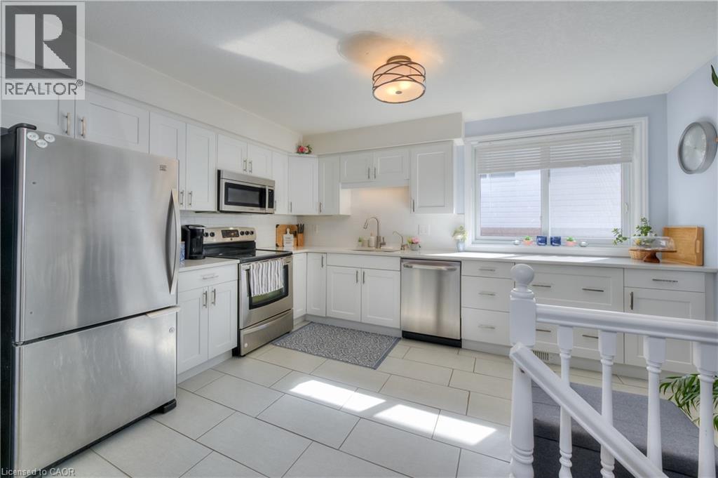 578 Old Huron Place, Kitchener, Ontario  N2R 1L8 - Photo 14 - 40778623