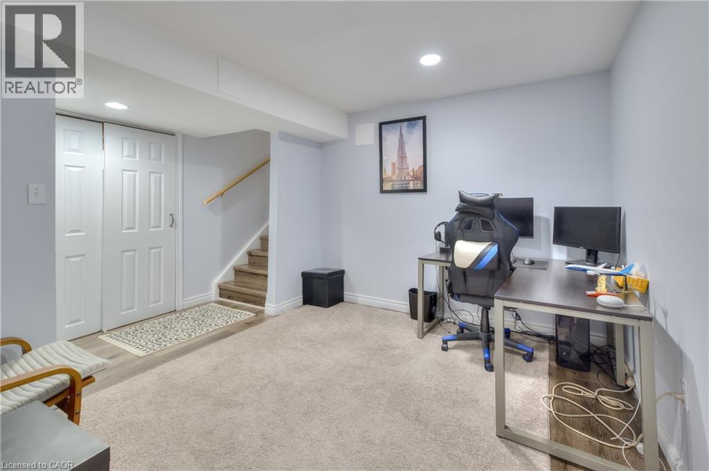 578 Old Huron Place, Kitchener, Ontario  N2R 1L8 - Photo 32 - 40778623