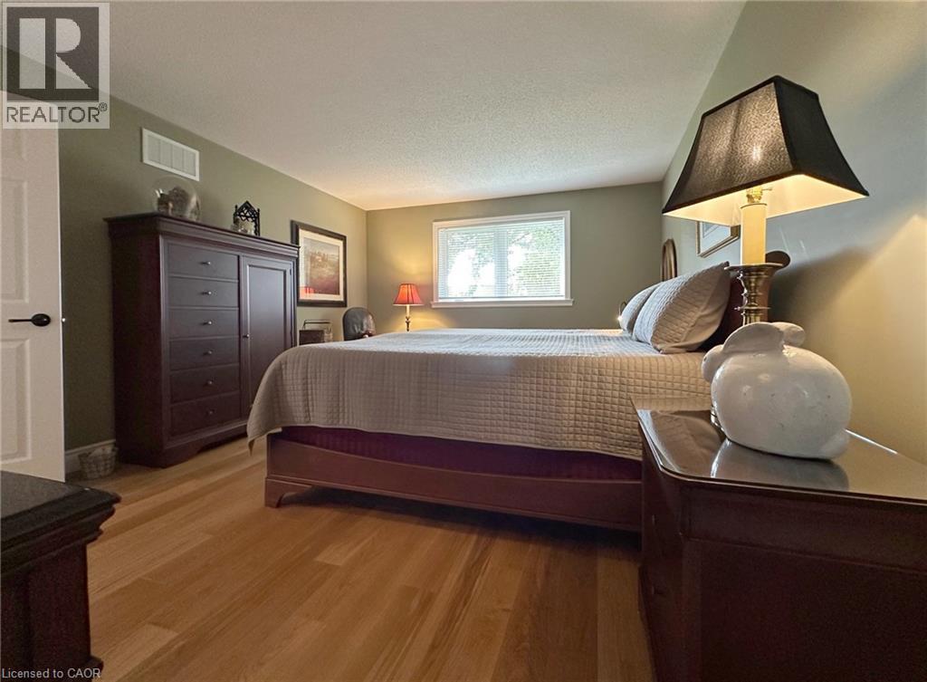 15 Bayshore Court, Port Dover, Ontario  N0A 1N7 - Photo 20 - 40778596