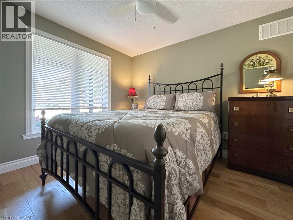 15 Bayshore Court, Port Dover, Ontario  N0A 1N7 - Photo 23 - 40778596