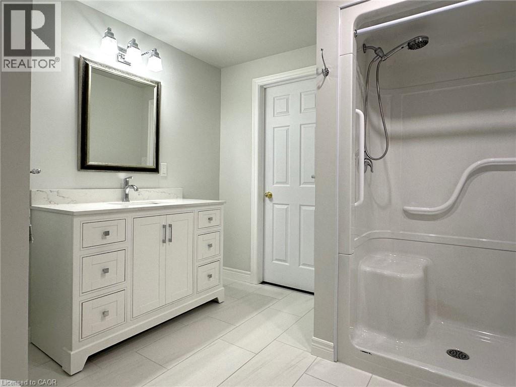 15 Bayshore Court, Port Dover, Ontario  N0A 1N7 - Photo 32 - 40778596