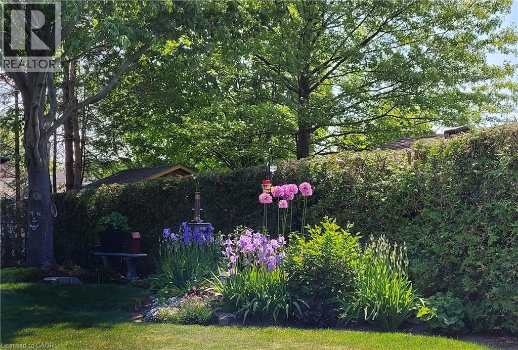 15 Bayshore Court, Port Dover, Ontario  N0A 1N7 - Photo 38 - 40778596