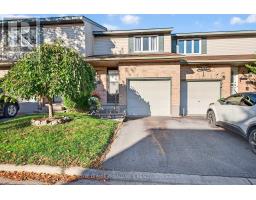 44 St Pauls Place, Kingston (West Of Sir John A. Blvd), Ca
