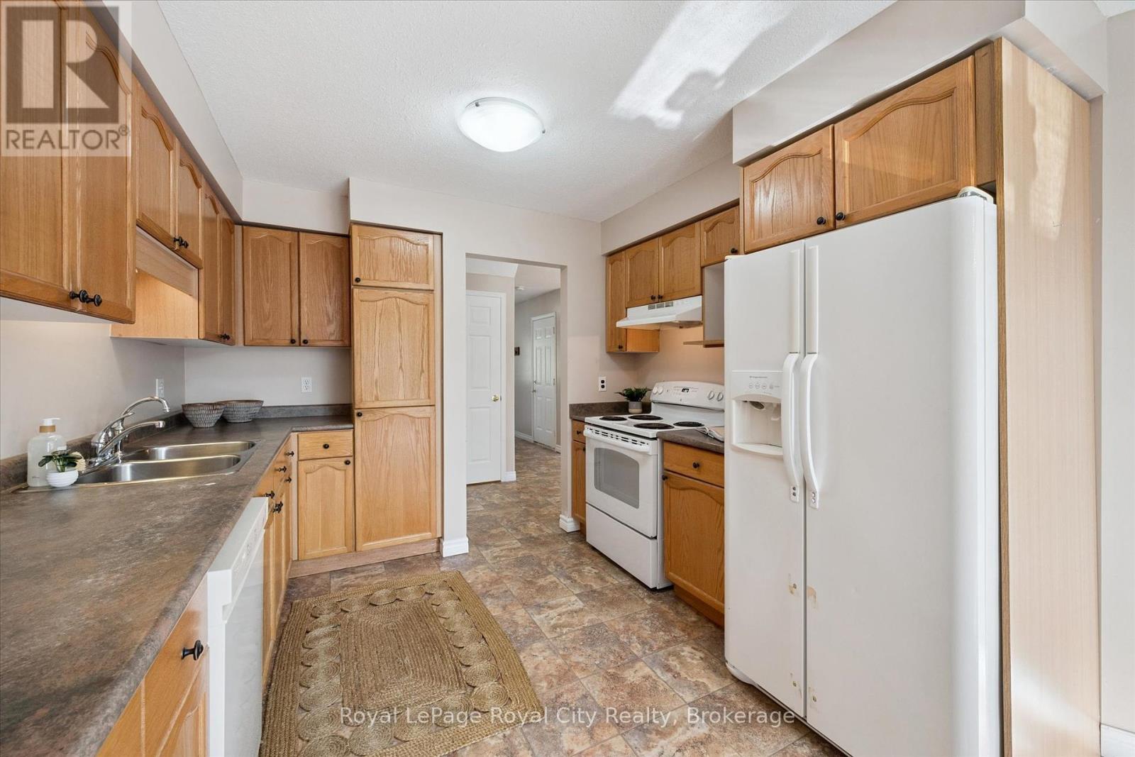 547 Grange Road, Guelph, Ontario  N1E 7C8 - Photo 15 - X12459590