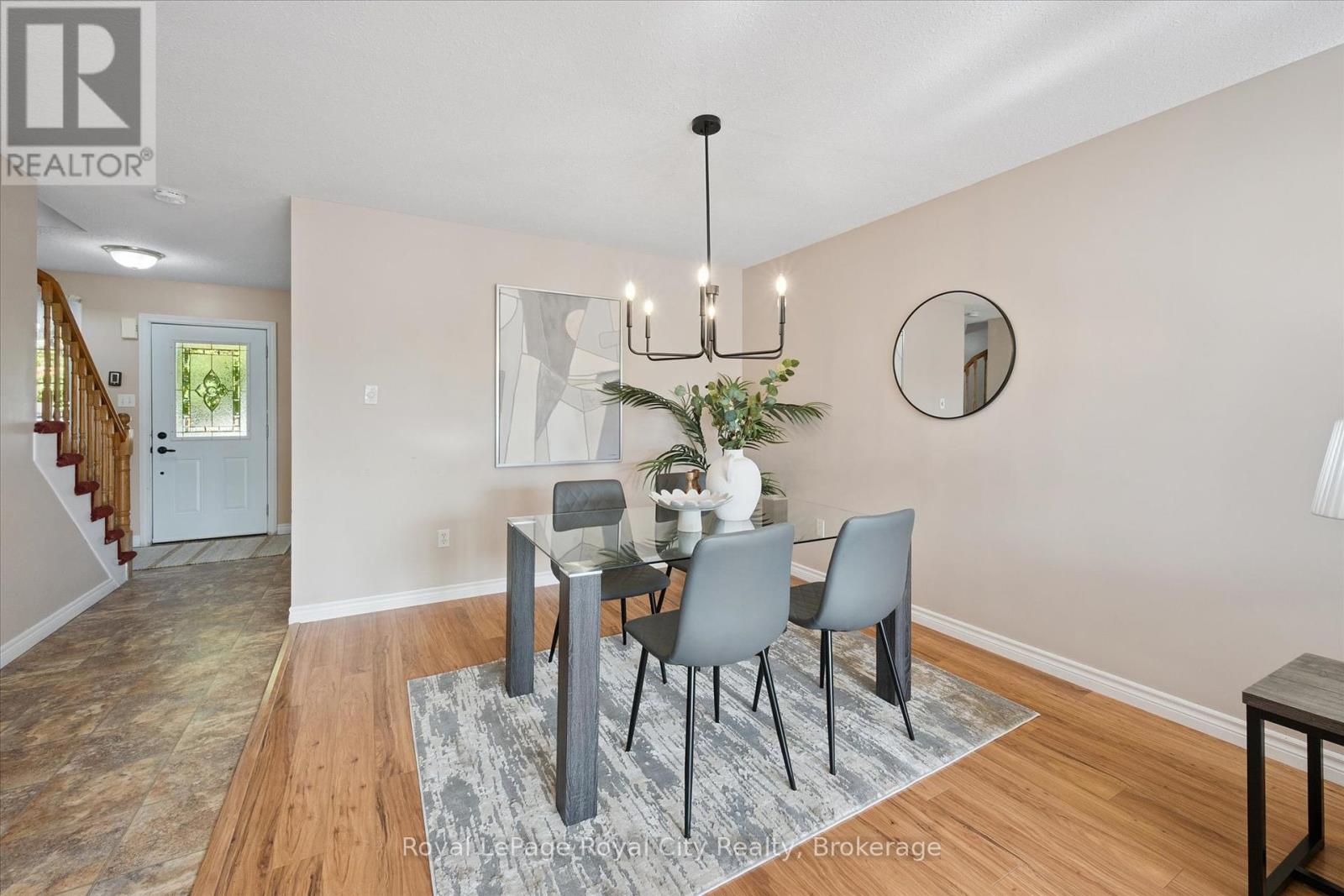 547 Grange Road, Guelph, Ontario  N1E 7C8 - Photo 8 - X12459590
