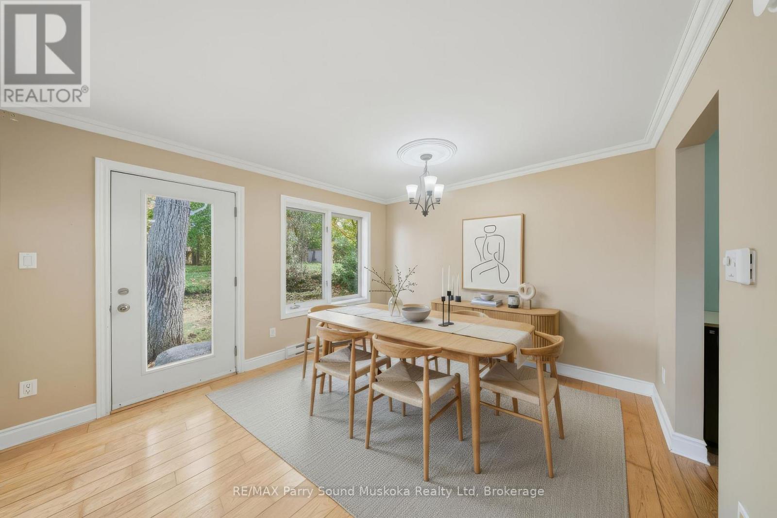 17 Adelaide Street, Parry Sound, Ontario  P2A 1H2 - Photo 16 - X12459610