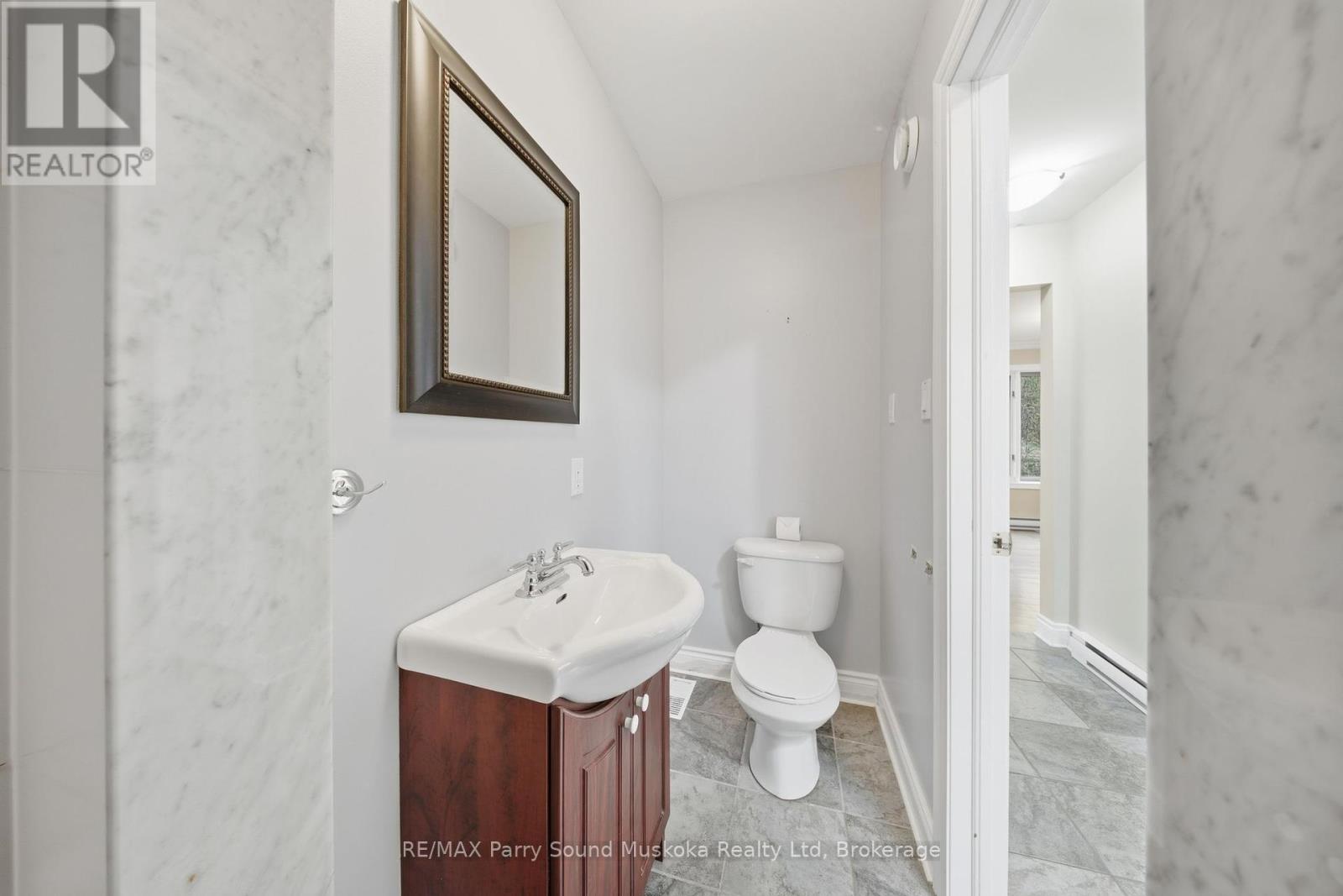 17 Adelaide Street, Parry Sound, Ontario  P2A 1H2 - Photo 19 - X12459610