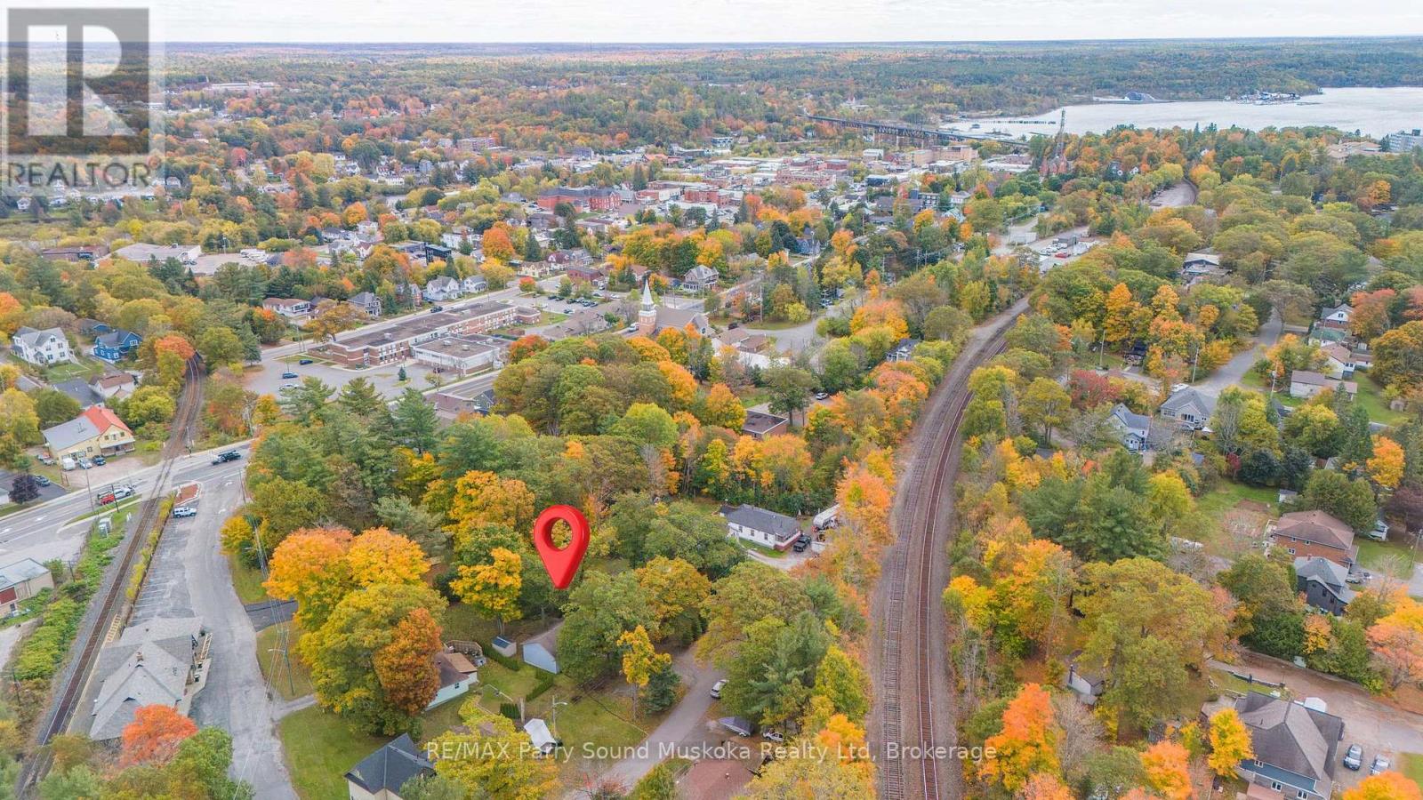 17 Adelaide Street, Parry Sound, Ontario  P2A 1H2 - Photo 32 - X12459610