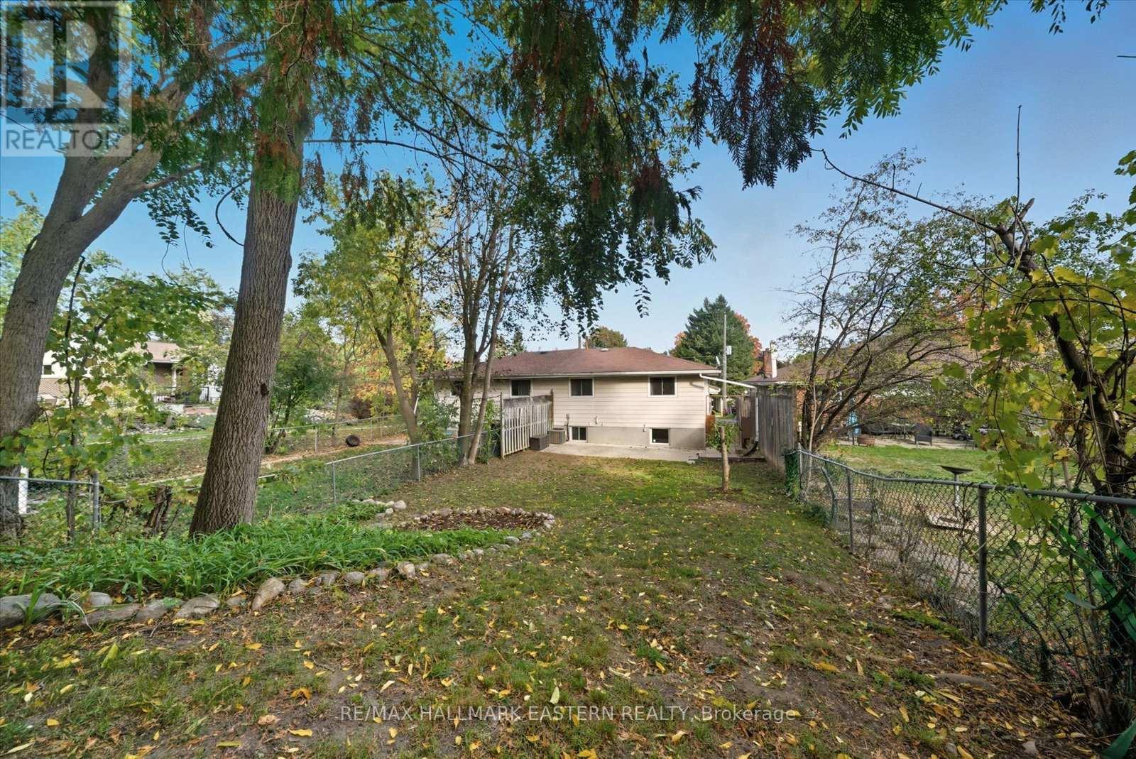 19-A & 19-1 Beechwood Drive, Peterborough, Ontario  K9J 1M2 - Photo 33 - X12459630