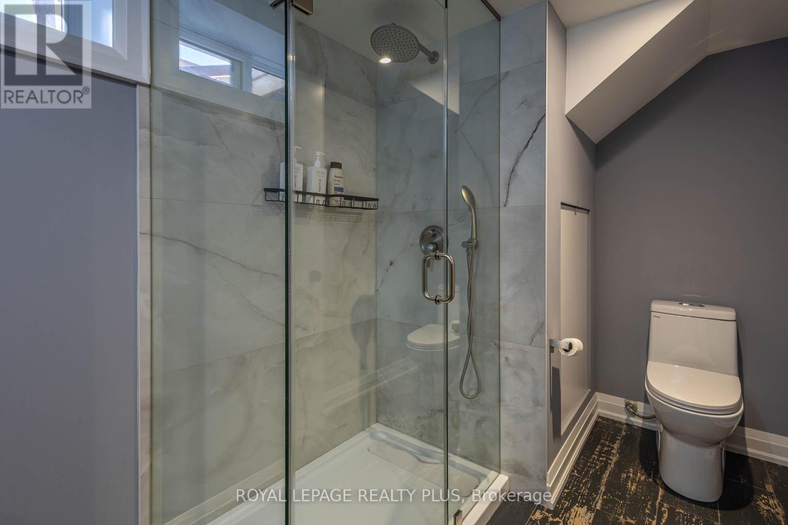 884 Eagle Drive, Burlington, Ontario  L7T 3A4 - Photo 50 - W12459574