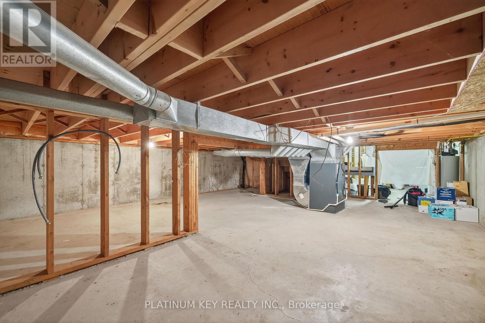 334 Mckellar Street, Strathroy-Caradoc (Sw), Ontario  N7G 2Y5 - Photo 35 - X12459603