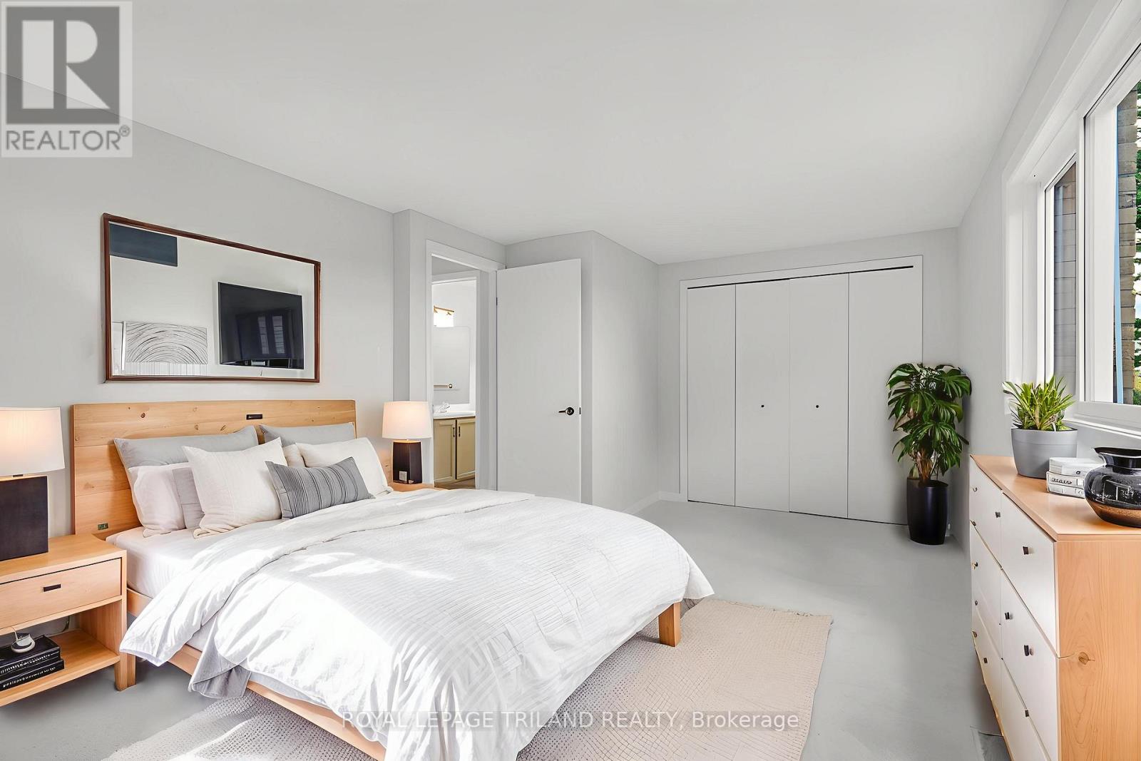 29 Chancton Crescent, London South (South Y), Ontario  N6E 2Y5 - Photo 18 - X12459614