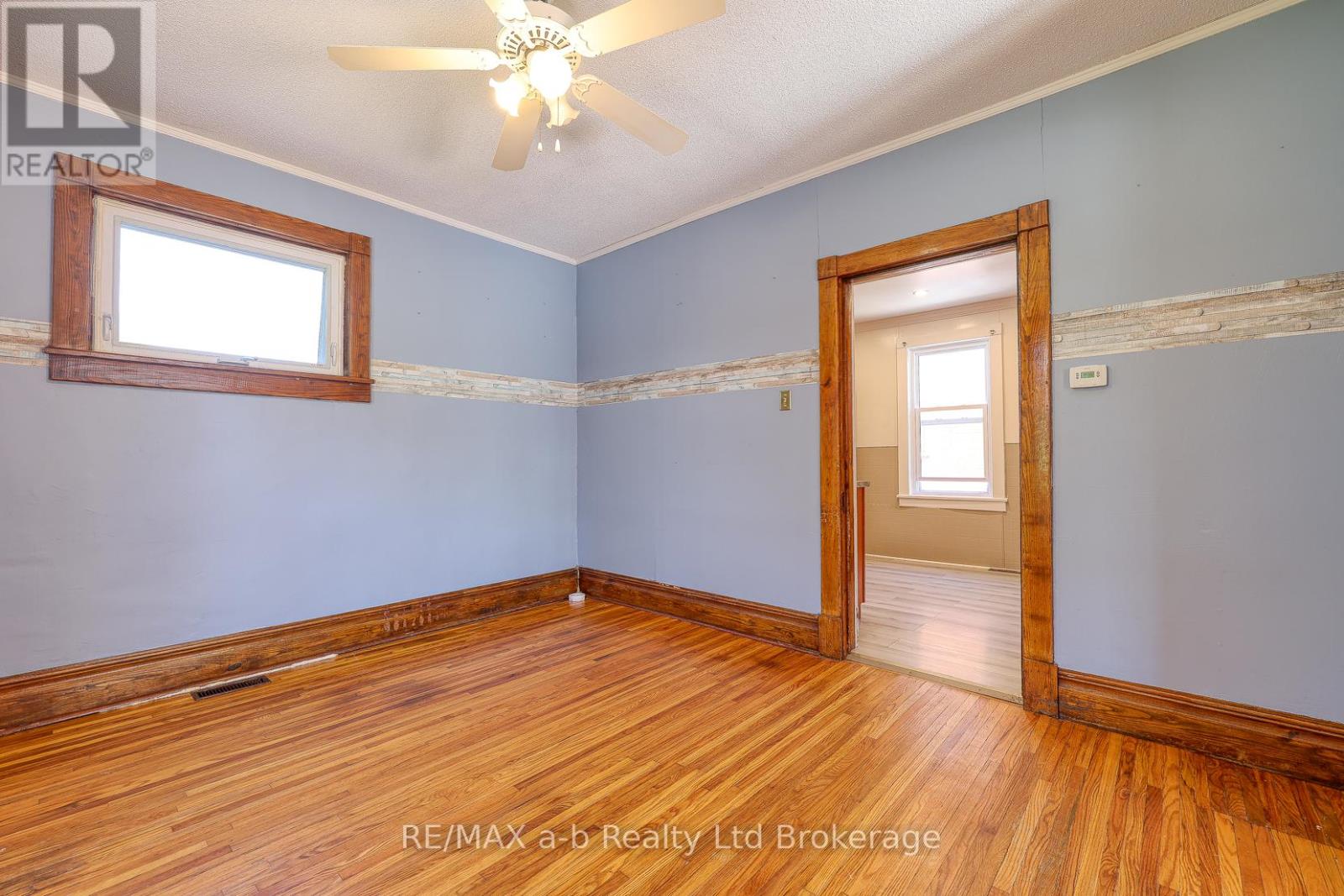 56 London Street W, Tillsonburg, Ontario  N4G 2L5 - Photo 17 - X12459601