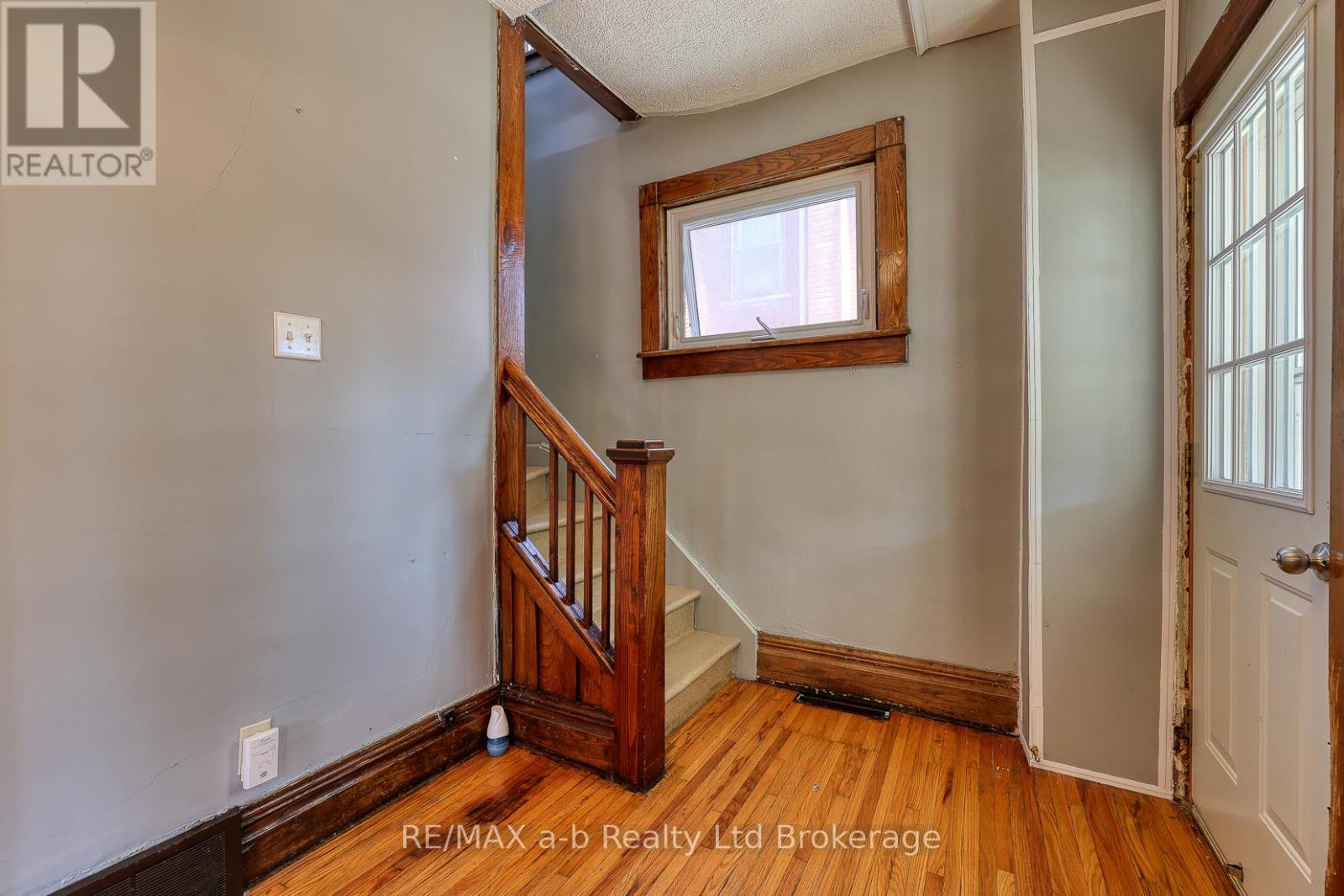 56 London Street W, Tillsonburg, Ontario  N4G 2L5 - Photo 28 - X12459601
