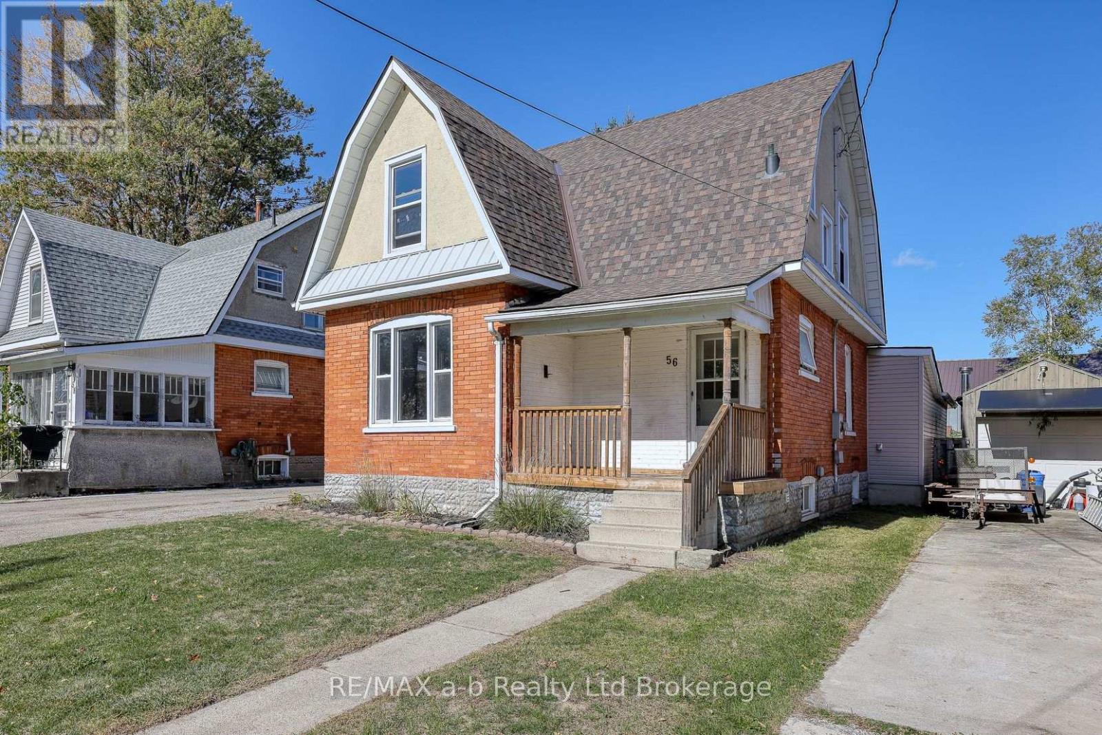56 London Street W, Tillsonburg, Ontario  N4G 2L5 - Photo 3 - X12459601