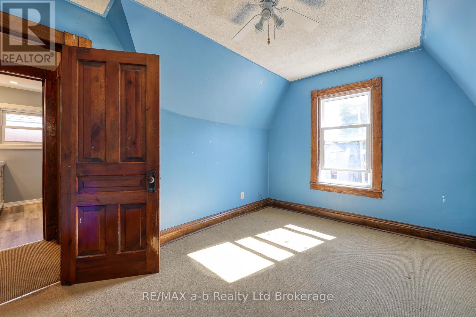 56 London Street W, Tillsonburg, Ontario  N4G 2L5 - Photo 33 - X12459601