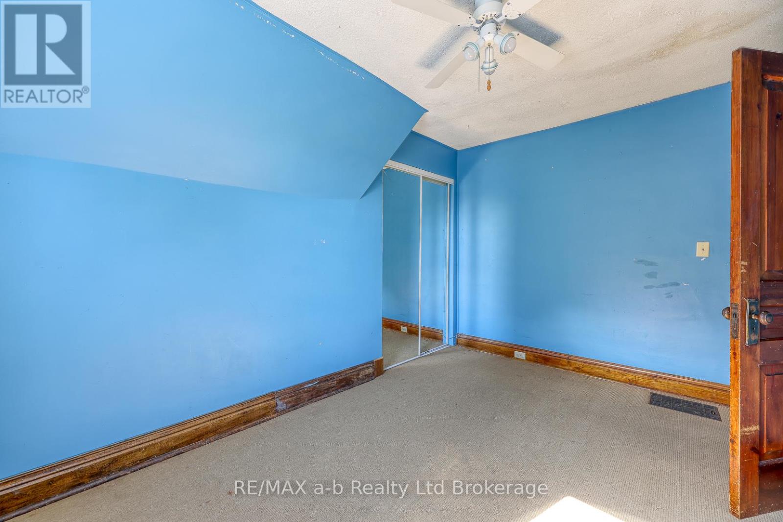 56 London Street W, Tillsonburg, Ontario  N4G 2L5 - Photo 34 - X12459601