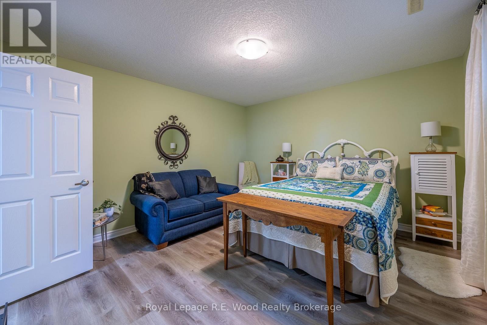 44 Colin Avenue, Tillsonburg, Ontario  N4G 0E5 - Photo 27 - X12459602
