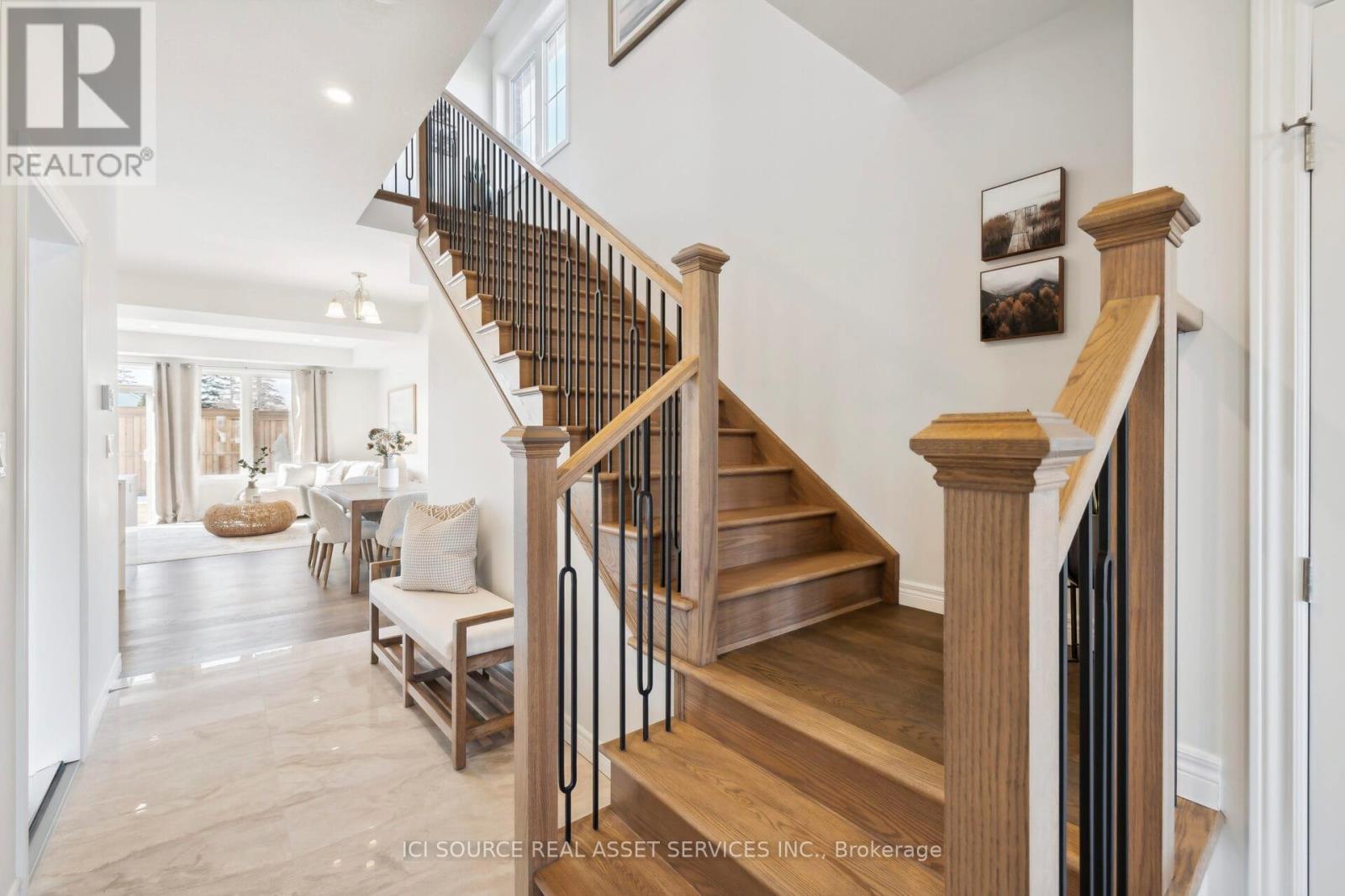 276 Tanglewood Drive, Hamilton, Ontario  L0R 1C0 - Photo 2 - X12459568