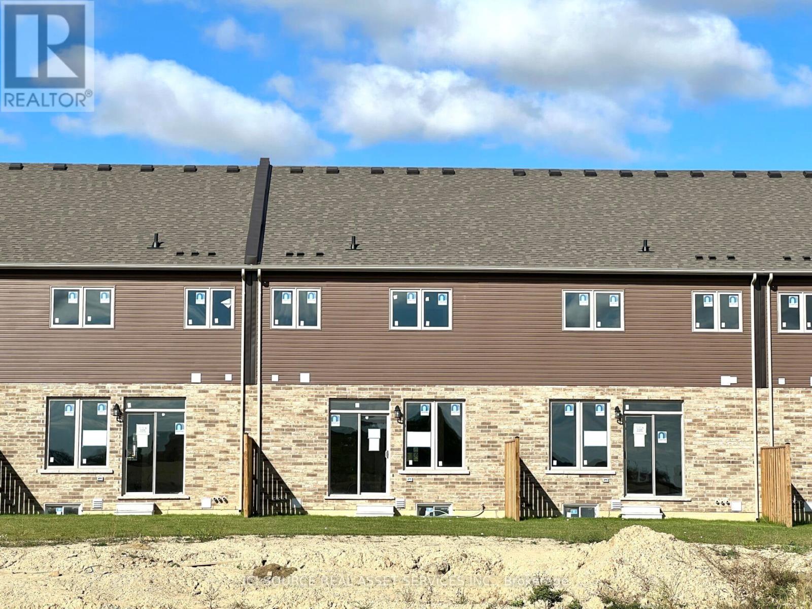 276 Tanglewood Drive, Hamilton, Ontario  L0R 1C0 - Photo 20 - X12459568