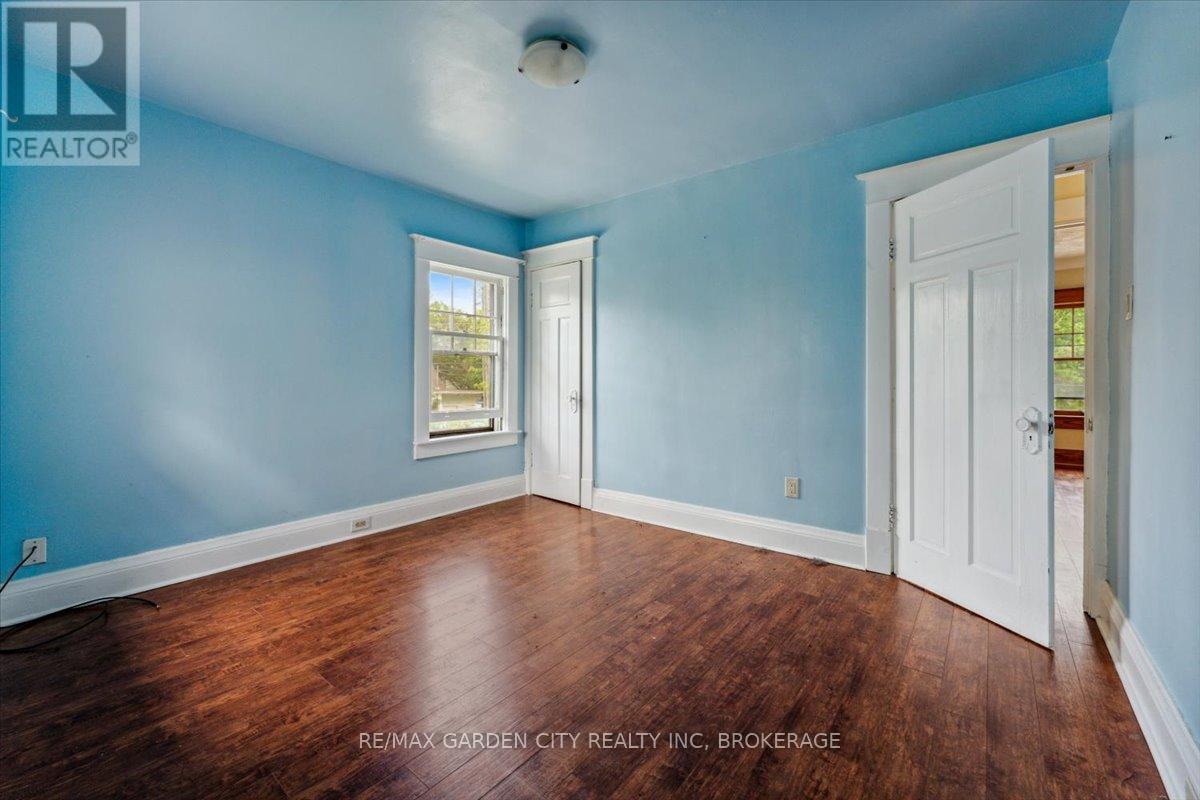 4372 Seneca Street, Niagara Falls, Ontario  L2E 1G6 - Photo 25 - X12459586