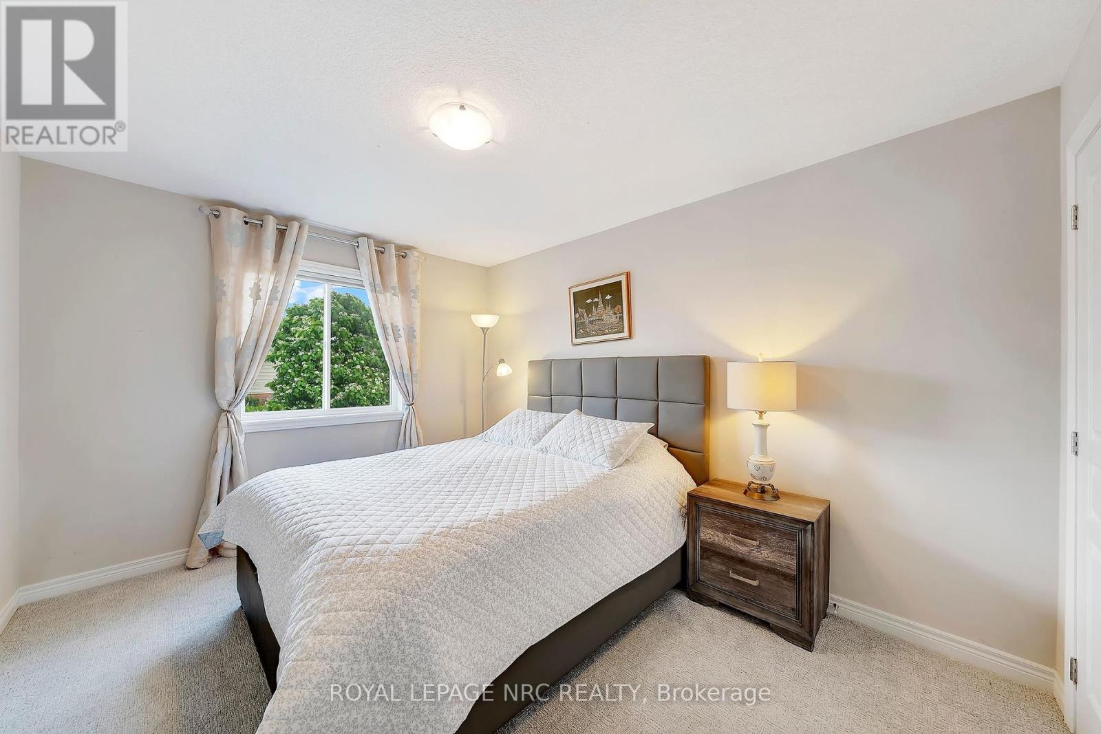 4471 Garden Gate Terrace, Lincoln, Ontario  L3J 1M1 - Photo 30 - X12459619