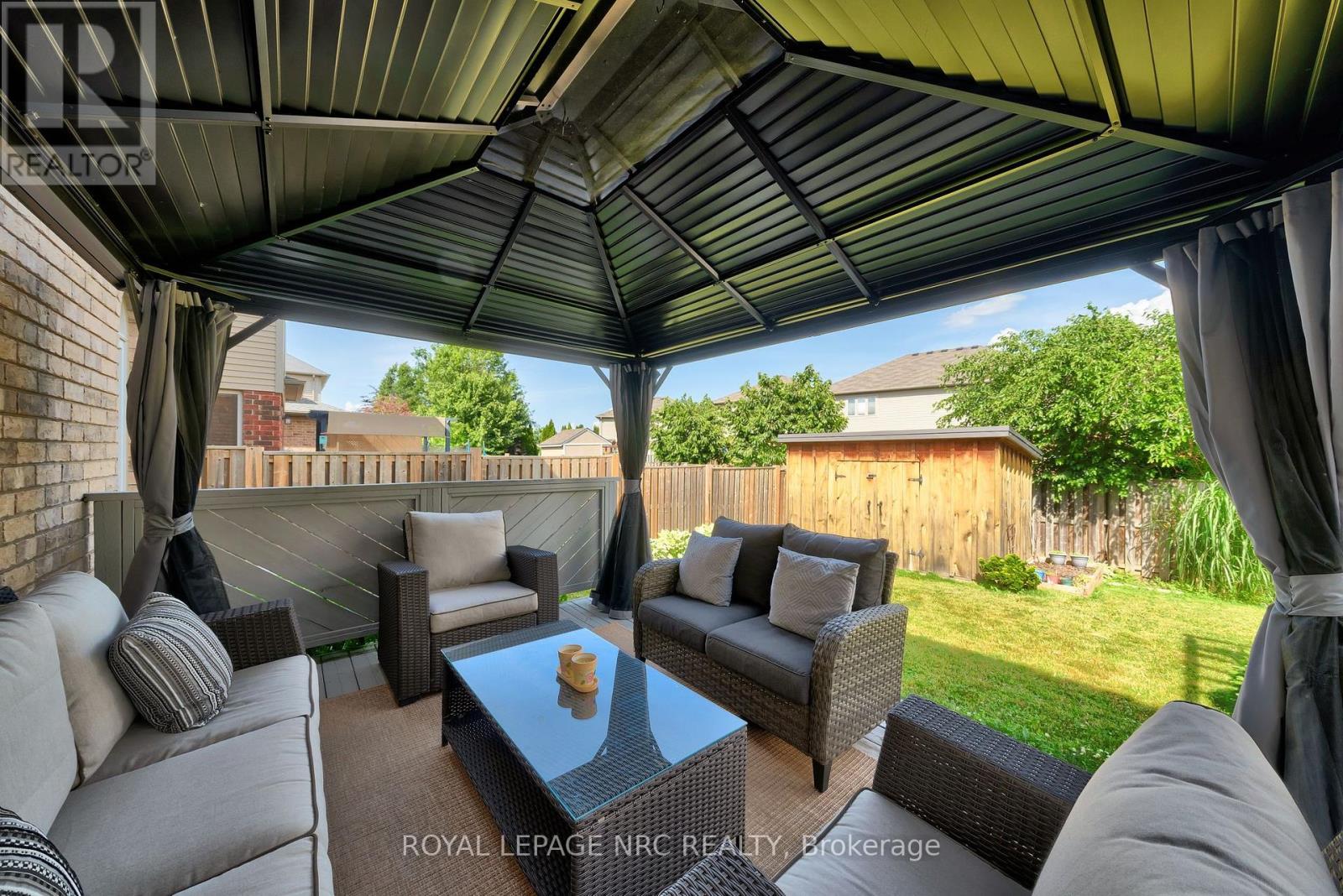 4471 Garden Gate Terrace, Lincoln, Ontario  L3J 1M1 - Photo 34 - X12459619