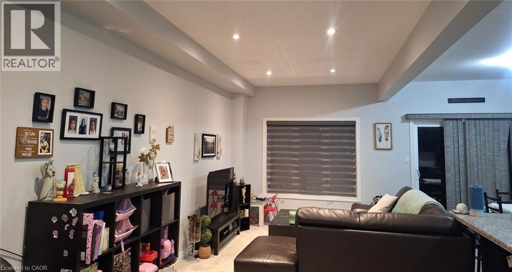 98 Shoreview Place Unit# 4, Stoney Creek, Ontario  L8E 0J4 - Photo 4 - 40778602