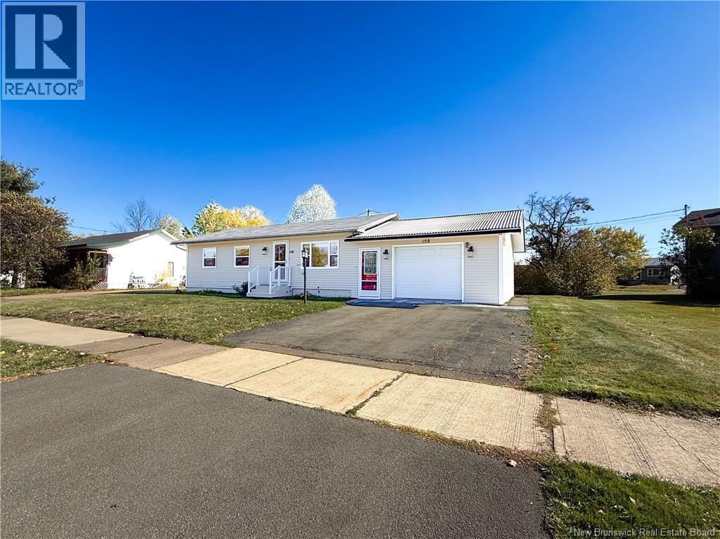 158 Barrieau, Moncton, New Brunswick  E1G 1J8 - Photo 1 - NB128415