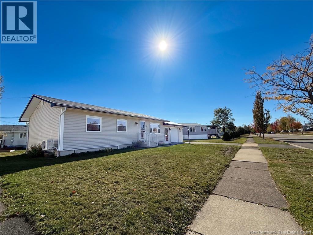 158 Barrieau, Moncton, New Brunswick  E1G 1J8 - Photo 2 - NB128415