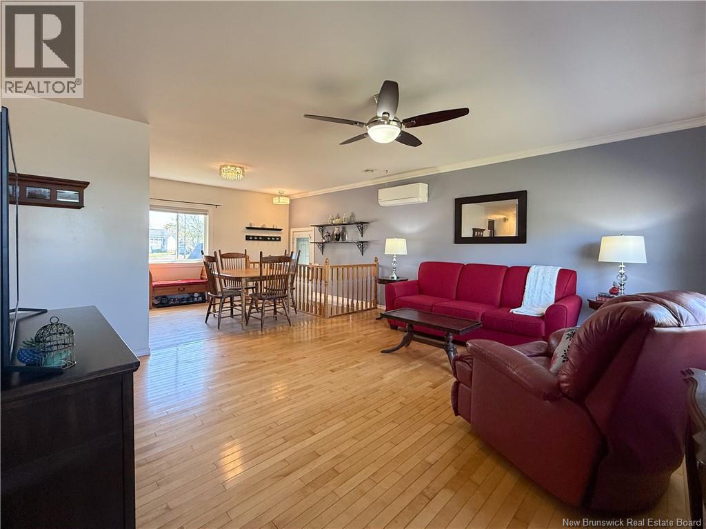 158 Barrieau, Moncton, New Brunswick  E1G 1J8 - Photo 4 - NB128415