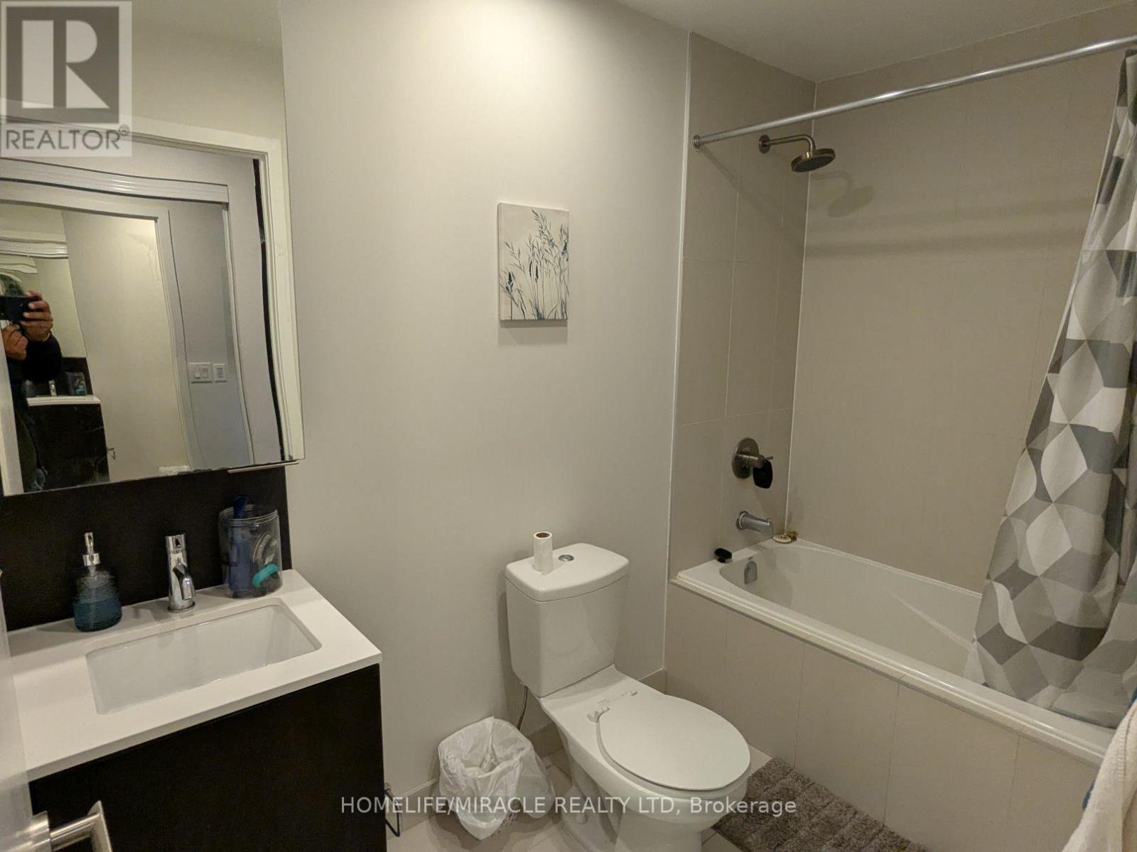 1012 - 170 Sumach Street, Toronto, Ontario  M5A 3H6 - Photo 14 - C12457331