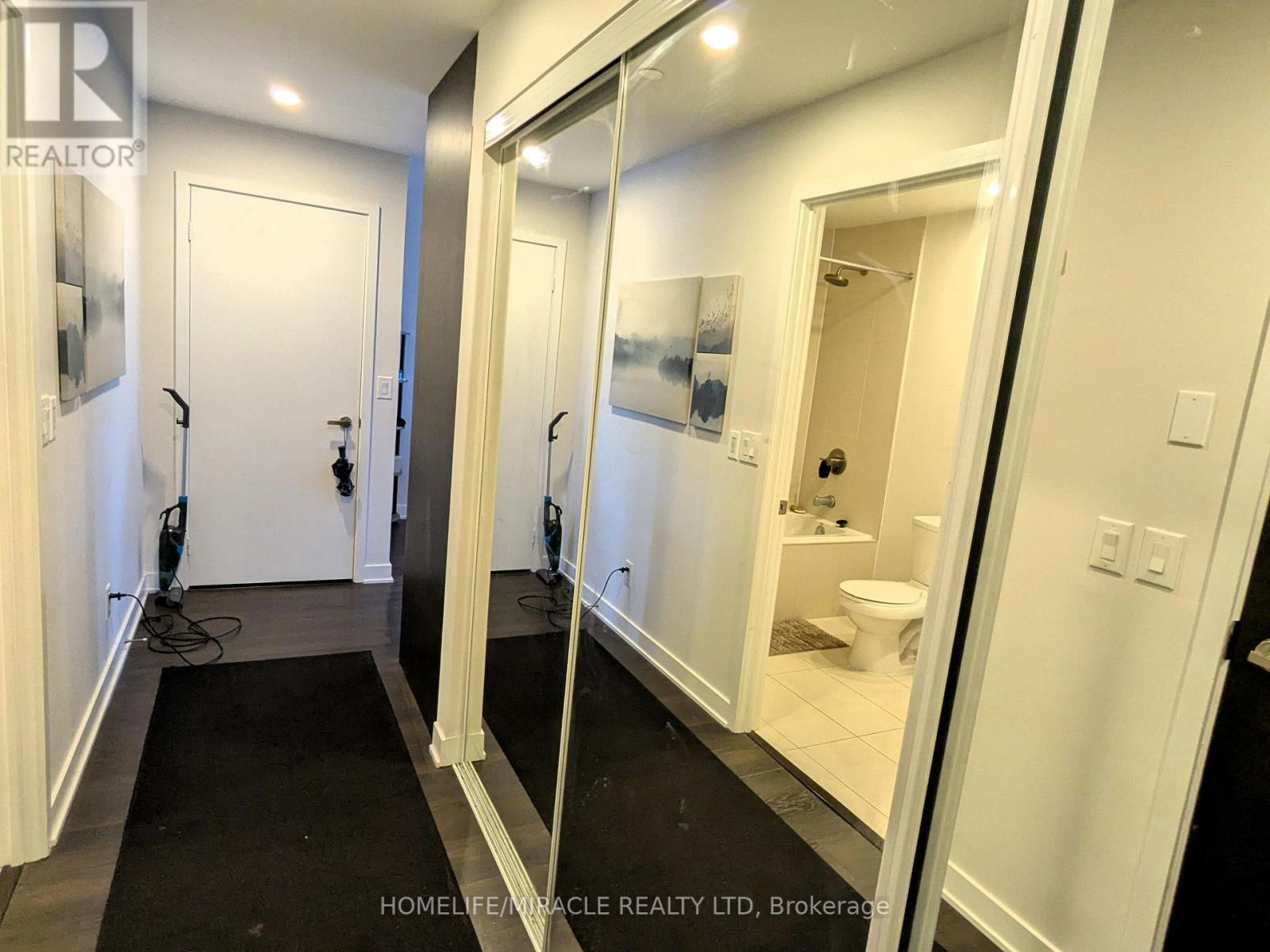 1012 - 170 Sumach Street, Toronto, Ontario  M5A 3H6 - Photo 15 - C12457331