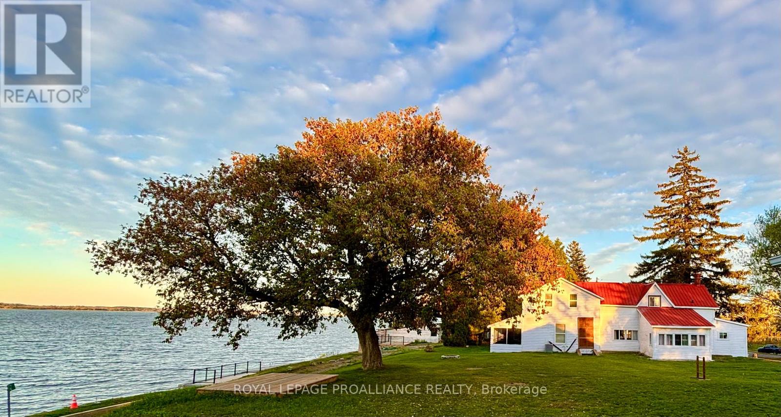 34 Owen Lane, Prince Edward County, Ontario  K0K 1W0 - Photo 21 - X12424610
